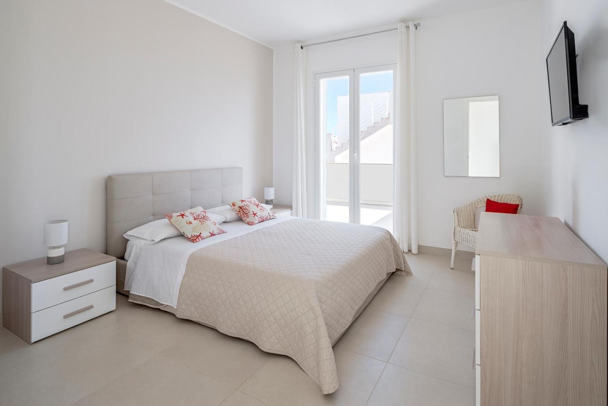 Dolcevitasuites - Modern 3 Bdr Villa In S. Lorenzo Reitani ภายนอก รูปภาพ