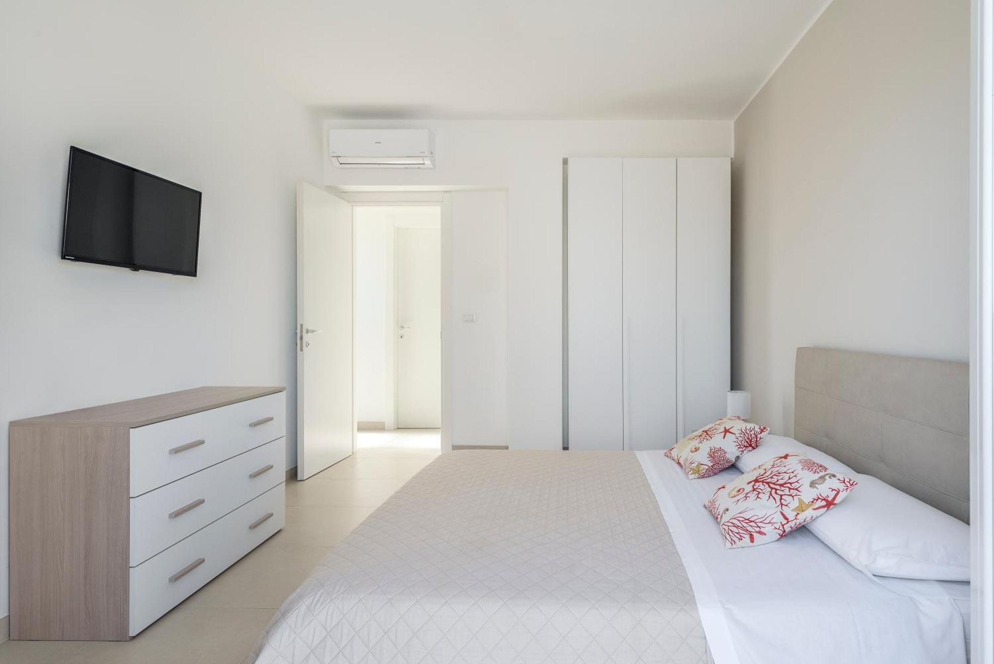 Dolcevitasuites - Modern 3 Bdr Villa In S. Lorenzo Reitani ภายนอก รูปภาพ