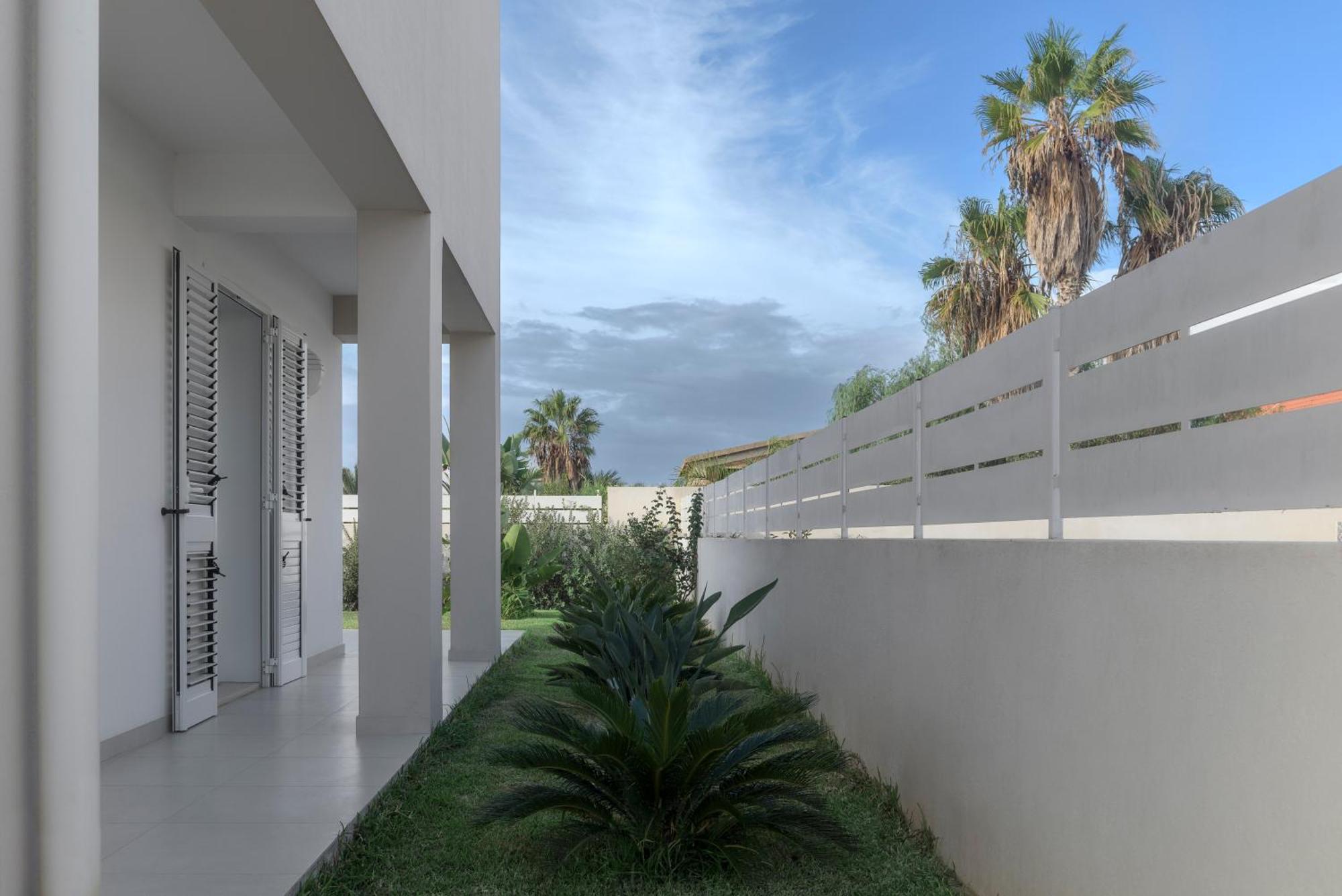 Dolcevitasuites - Modern 3 Bdr Villa In S. Lorenzo Reitani ภายนอก รูปภาพ